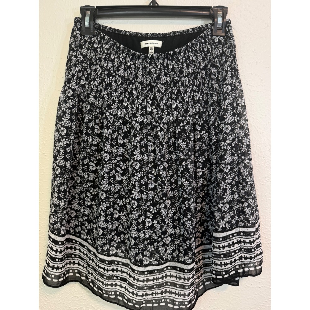 Max Studio Black & White Floral Lined Midi Skirt - XS Fall Transitional Outfit